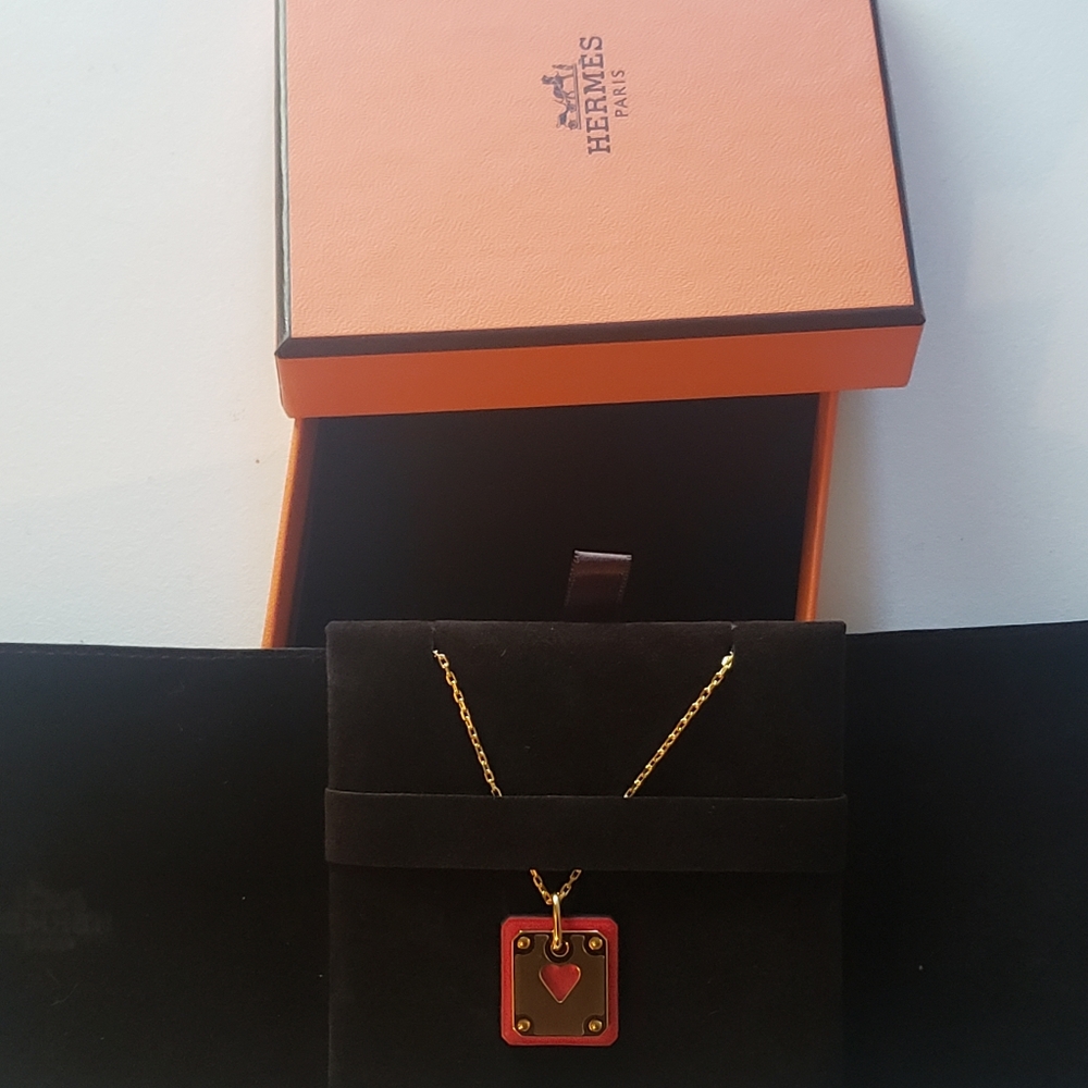 Hermes As De Coeur Pendant Necklace